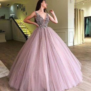 Luxury perle paillettes de robe de bal rose poussiére robes de fête de fête en V