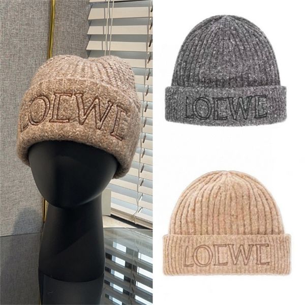 Gorros de punto de lujo para hombre y mujer, gorros cálidos de invierno de diseñador, gorro de punto a la moda, gorro de lana con letras Jacquard, Unisex