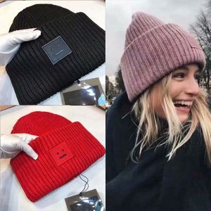 Luxe beanie mannen vrouwen Studios Glimlach Gezicht Hoed wollen muts warme winter mode schedel cap motorkap hoeden F0jr #