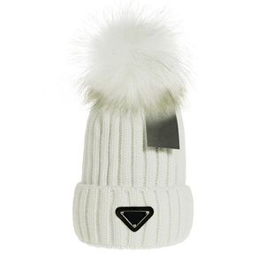 Luxe beanie/schedelpetten Fashion Men Ladies Letter Designer hoed Gebreide schedelmuts Winter Beanie Hats F-1