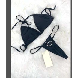 Luxe bikini badkleding string g-string set 2024 nieuwe ontwerper sexy grote letter metaal zwempak zwart tweedelige bikinis zwempakken s-xl ggitys 36JM