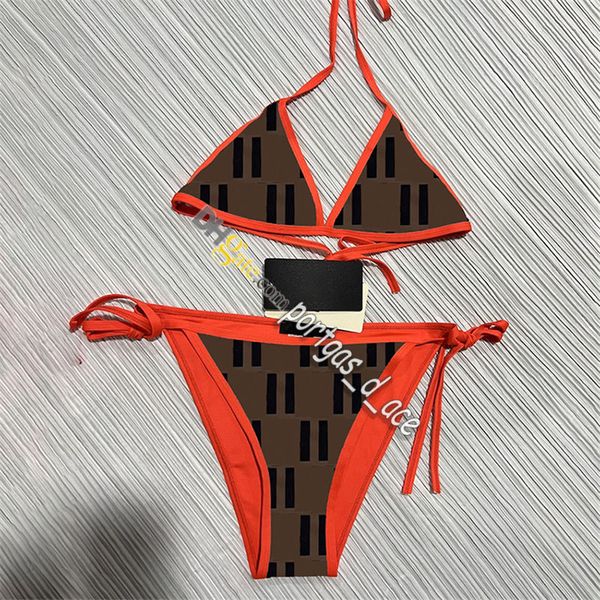 Conjunto de bikinis de lujo Traje de baño de mujer Sexy Halter Beach Bra Brifts Split Acolchado Biquini Traje de baño de dama Traje de baño rojo Traje de baño amarillo Estampado de mujer Trajes de baño Bikini