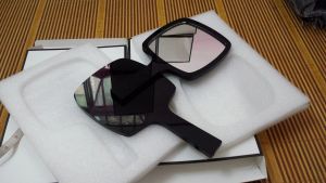 Luxe zwarte acrylspiegel Uitstekende persoonlijke make-up cosmetische handspiegel voor dames met geschenkdoos Perfect VIP-cadeau