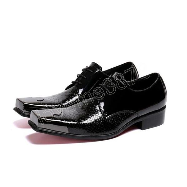 Banquet noir de luxe Men de chaussures en cuir de mode