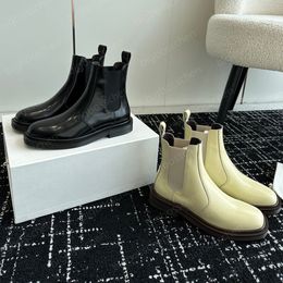Bottes de cheville designer pour filles femmes The Row Boots Bottes de cuir breveté de luxe
