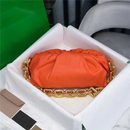 Sacs de luxe BottegaaVeneta Pochettes en cuir véritable 7a Luxe La chaîne d'embrayage Orange avec matériel doré 6708 7A Qualité Taille 30x16x12cmQQ