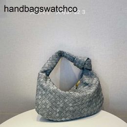 Bolsa luxuosa BottegassVenetas Jodie 5A pele de carneiro Baobao feminina e elegante de um ombro3JBF