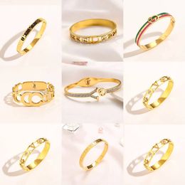 Pulsera de lujo 18k oro brazalete diseño letras para mujer diamante perla pulsera moda joyería fiesta boda accesorios amantes regalos