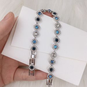 Bracelets de luxe Designer Bracelet Bracelet Femmes hommes Blue Evil Eyes Heart Silver plaqué incrusté Crystal CZ Diamond Womens Mens Mentiers de luxe Bijoux pour Girl Gift