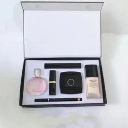 Marca de lujo 6 en 1 Juegos de maquillaje Barras de labios mate 15 ml Fragancia Mascara Sombra de ojos Delineador de ojos Colección de base Alta calidad Dropshipping Chritmas Gift Box Set Nuevo