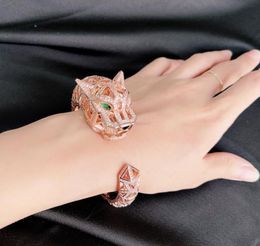 marque de luxe avancée dames BIG bracelet bijoux de haute qualité pour les femmes ventes populaires série panthère plaqué or 18 carats mode wi3759271