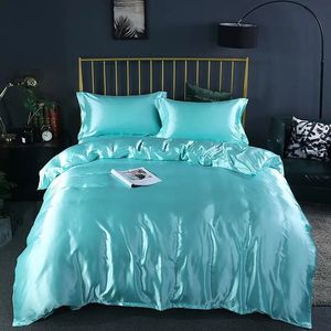 Ensemble de literie de marque de luxe ensemble de linge de lit en soie satinée couvre-lit double couvre-lit sur drap de lit avec bande élastique en gros lots en vrac 240322