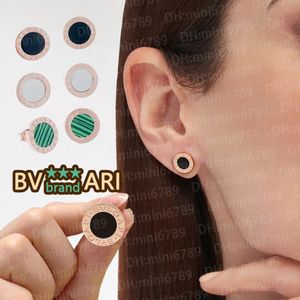 Luxe merk BVIGARl enkelzijdige oorbellen Italiaans klassiek design 18 karaat roségouden onyx oorbellen malachiet oorbellen