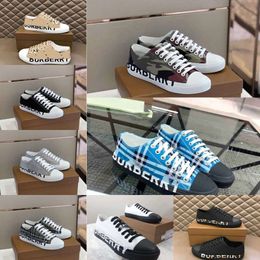 Chaussures décontractées de marque de luxe Stripes extérieures plates baskets vintage tons de saison de semelles