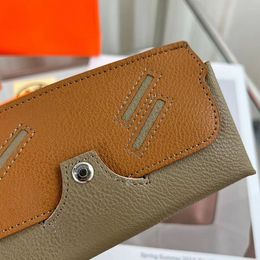 Luxe merk kleurblokkerende unisex sleutel portemonnee beroemde ontwerper mannen dames zonnebrillen opbergdoos polsband klassieke tijd vrouwelijke handtas geld tas hanger