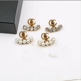 Diseñador de la marca de lujo Chapado en oro de 18 quilates S925 Plata de doble letra Stud G Círculo geométrico Clásico Mujer Cristal Rhindiamone Pendientes de perlas Joyería del banquete de boda