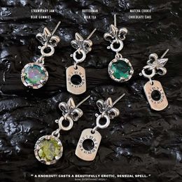 Luxus-Marken-Designer-Ohrringe für Damen CH Chromes Kreuzschmuck Zirkon Einzigartiger, modischer, hochwertiger Stil, Blumen-Herz-Ohrring, Mädchen-Eardrop-Ohrstecker 0AW8