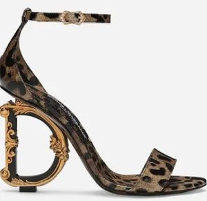 Luxury merk Designer schoenen hoge hak sandalen denim/lederen feest kleding schoenen trouwschoenen met doos en stofzak