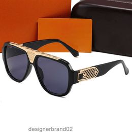 Gucci Prada Louis Vuitton Burberry Celine Ferragamo Chanel Versace Cartier Ysl Fendi Вы Lunettes de soleil de marque de luxe, verres quadrilatéraux cool, monture PC, branches creu