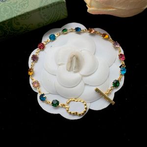 Luxe Merk Designer Vrouw Armband Goud Met Kleurrijke Edelstenen Kristallen Prachtige Dames Armbanden Geavanceerde Elegantie Accessoires Sieraden