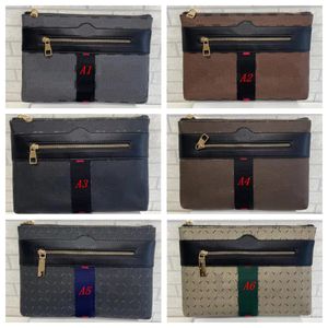 Marque de luxe Designer Wristlet Clutch Purse pour Hommes Femmes Enveloppe Sac Designer Pochette Sac À Main Chao