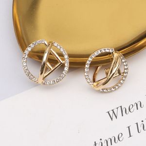 Luxury merkontwerpers Letters Stud 18K Gold Ploated 925 Silver Women Crystal Rhinestone Pearl Earring Joodlry Accessoires Geschenk