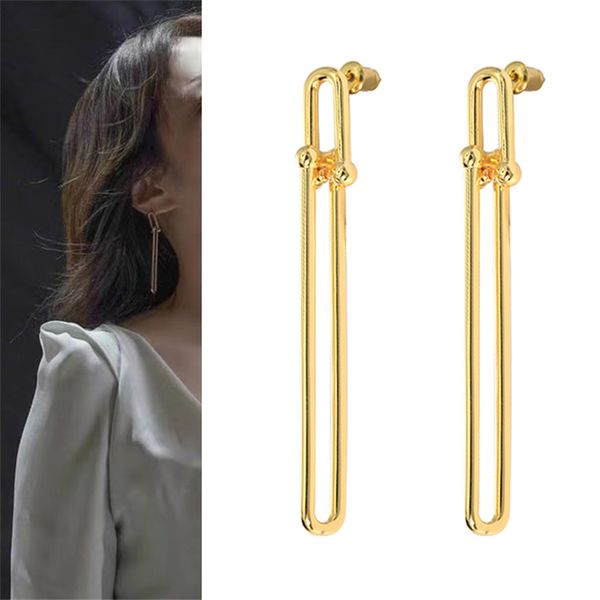 Boucles d'oreilles de marque de luxe pour femmes, breloque en métal géométrique doré, nouveau bijou Simple en forme de U en bambou, accessoire en cuivre, cadeaux rétro populaires simples, 2022