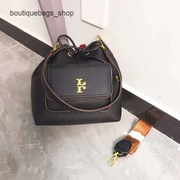 Diseñador de bolsos de marca de lujo Bolso para mujeres New Female School Bag Mini Pintor Backpack Building Cowboy Drawstring Traveldm60