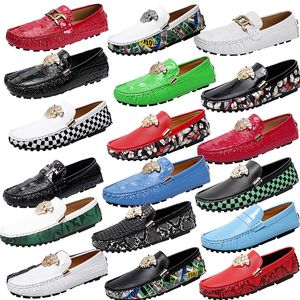 Luxe Merk LeItalian Designer Krokodilpatroon Echte Glanzende Afwerking Loafers Schoenen Heren Damesschoenen Metalen Gesp Groene Rijden Schoen Casual Platte Jurk Schoenen