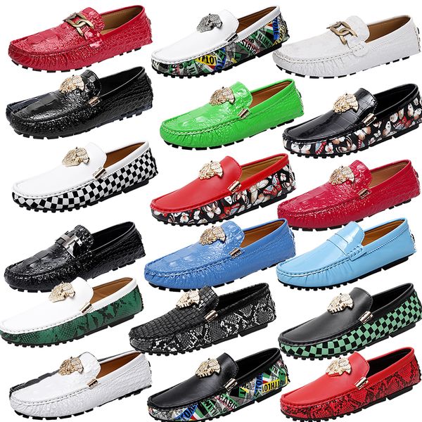 Marque de luxe LeItalian Designer Crocodile Motif Véritable Mocassins Brillants Chaussures Hommes Femmes Chaussures Boucle En Métal Noir Blanc Rouge Bleu Chaussure De Conduite Chaussures Habillées Plates