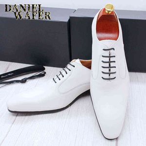 Zapatos Oxford de marca de lujo para hombre, zapatos blancos, negros y marrones para hombre, zapatos formales de boda para oficina, zapatos de cuero con punta en pico para hombre