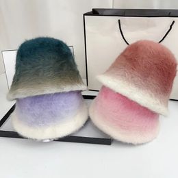 Luxe merk Mannen Vrouwen Emmer Hoeden gradiënt Konijn haar tie dye Vissershoed Winter warm ingerichte hoed kalotje baseball cap kalotje konijn haar emmer hoed