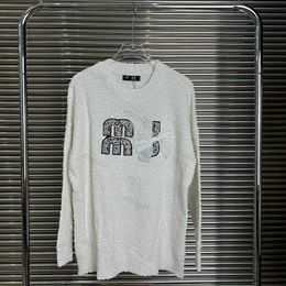 Marca de lujo miu suéter de punto mujer con cuentas suéteres de cuello redondo diseñador de manga larga camiseta arco bordado sudadera mujer suéter abrigo