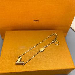Collier de marque de luxe Pendard Designer Fashion Jewelry Man Cjeweler Letter Gold Silver Silver Chain pour femme Trendy Tiktok a des colliers bijoux en gros