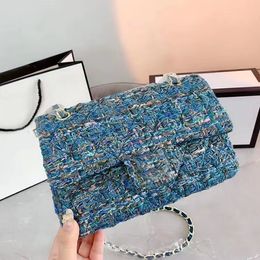 Sacs à bandoulière de marque de luxe Femmes Designer Classique Mini Flap Laine Tweed Sacs Tricotés Tiny C Or Métal Matelasse Chaîne Crossbdoy Épaule Cosmet