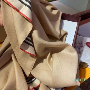 Marque de luxe Couleur solide châle châle en soie cachemire écharpe hiver confort chaude accessoires de mode classiques de design familial