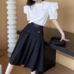 Vestido de marca de lujo vestidos de diseñador algodón moda triángulo logo falda plisada mini falda vestido de noche media falda