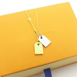 Marque de luxe V Collier Double Étiquette Fleur Pendentif Collier Femme Mode Fête Anniversaire Cadeau Haute Qualité 18k Or Designer Collier Bijoux