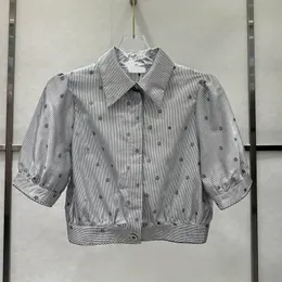 Blusa informal de marca de lujo para mujer, blusa elegante a rayas de manga corta con una botonadura, blusa informal para verano 2024