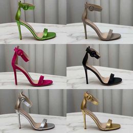 Marque de luxe femmes chaussures talons hauts sandales 10.5 CM mode plage fond épais robe chaussure Alphabet dame sandale cuir taille 34-42