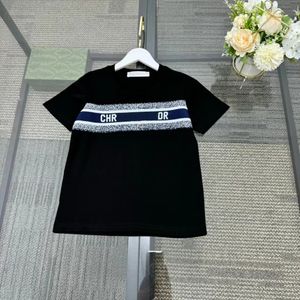 Baby T -shirt Kinderen Designer Kleding Kid Korte Mouw Summer Girls Boys Tee Fasion 100% katoen comfortabel ademend zonder Pilling Tops Brand 2 Styles