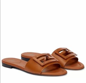 Marques de luxe mode sandale pantoufle pour femmes chaussures plates F-Baguette en cuir métallisé Baguette Slide Sandals en marron argenté avec boîte 35-42