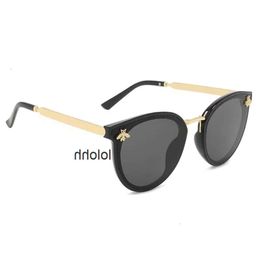 Marques de luxe lunettes de soleil mode multicolore classique femmes hommes lunettes conduite sport ombrage tendance avec boîte gg gucci guccisunglasses