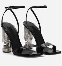 Sandalias de piel de becerro pulidas de boda Brial de lujo Zapatos con diamantes de imitación Tacones altos Bombas de dama Charol negro Sandalias de gladiador perfectas EU35-43