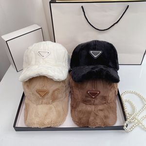 Luxe Emmer Hoeden Voor Mannen Vrouwen Baseball Cap Beanie Designer Casquette Konijn Haar Visser Hoed P Caps Winter Motorkap brede Rand Hoed