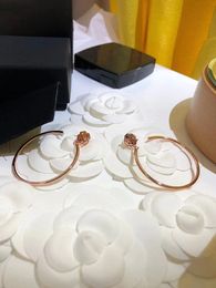 Luxe C marque designer cerceau huggie boucles d'oreilles goujon doux fleur rose grand cercle boucle d'oreille boucles d'oreilles boucles d'oreilles avec des bijoux de mariage en diamant