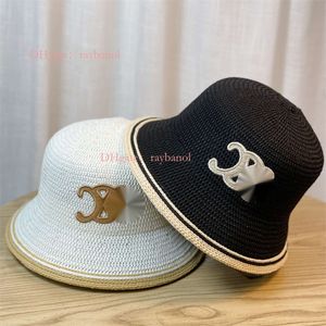 concepteurs de casquettes de luxe Women Hat 2024 Nouveau xiaoxiangfeng Plain chapeau printemps / été lettre simplifiée chapeau de godet