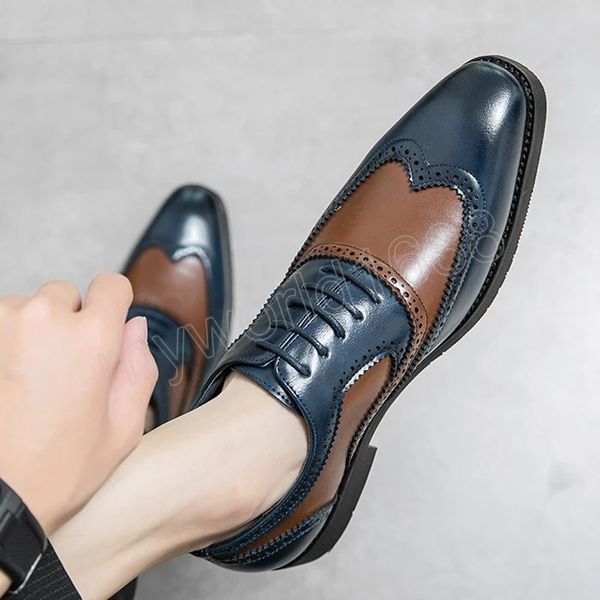 Zapatos Oxford tallados de lujo para hombre, zapatos de cuero italianos de gran tamaño, elegantes zapatos de boda Retro, zapatos sociales masculinos de alta calidad