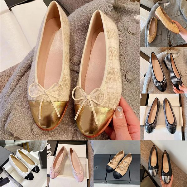 Lanqueur décontracté de luxe Muisseurs femmes Chanells Chaussures Og Robe d'origine Slippers Paris Brand Lady Wedding Le cuir dames talons plats Ballerine Slip on Chanelsandals