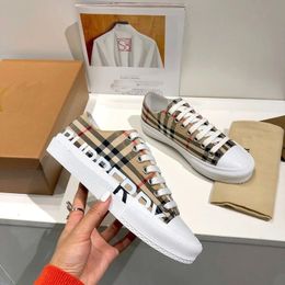 Luxe Casual Schoenen 2024 Nieuwe Designer Sneakers Print Check Trainer Mannen Casual Schoenen Platform Trainers Gestreepte Sneaker Gedrukte Letters Plaid Vintage schoen